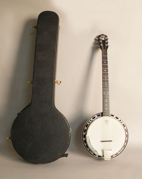 Appraisal: Deering six string banjo th c