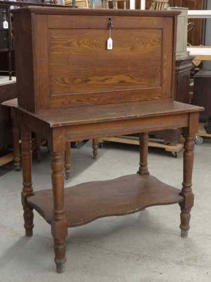 Appraisal: Victorian oak dropfront clerk's desk '' W '' D ''