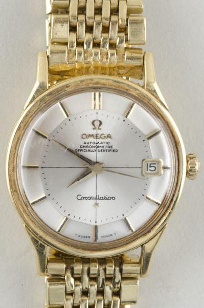 Appraisal: Vintage Omega Man's Constellation Wristwatch made in Switzerland KT case