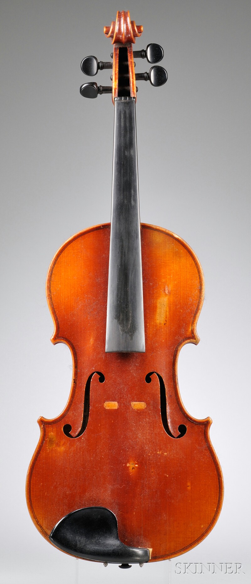 Appraisal: Markneukirchen Violin Kurt Gutter bearing the maker's label length of