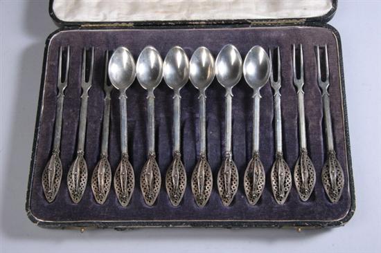 Appraisal: SET OF TWELVE CONTINENTAL SILVER DESSERT SPOONS AND FORKS touchmark