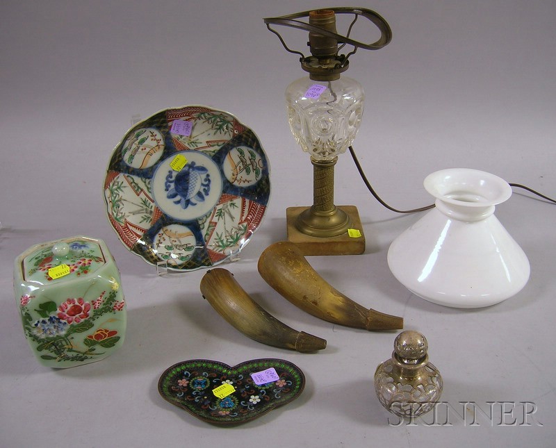 Appraisal: Group of Assorted Decorative Articles including an oil lamp with