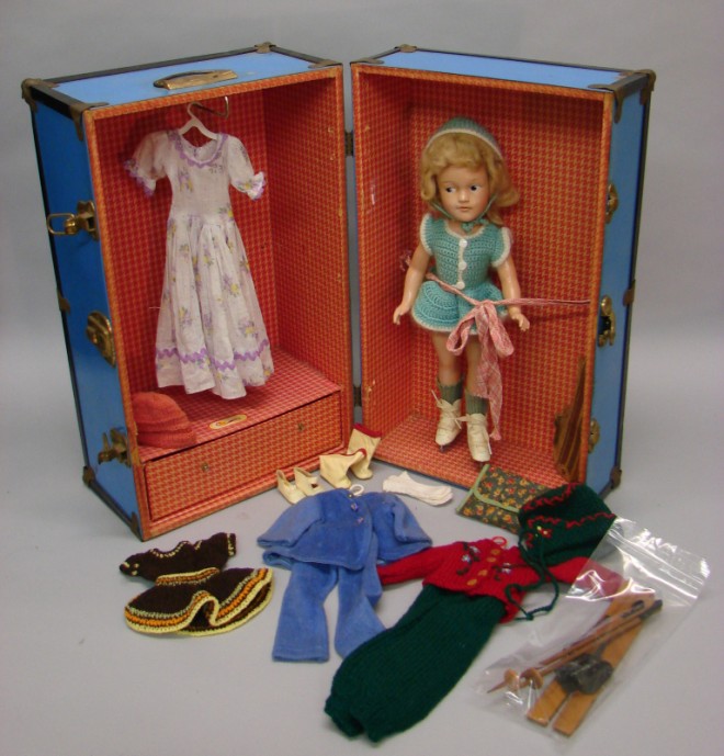 Appraisal: Lot Early unmarked Mary Hoyer doll clothing and trunk Painted