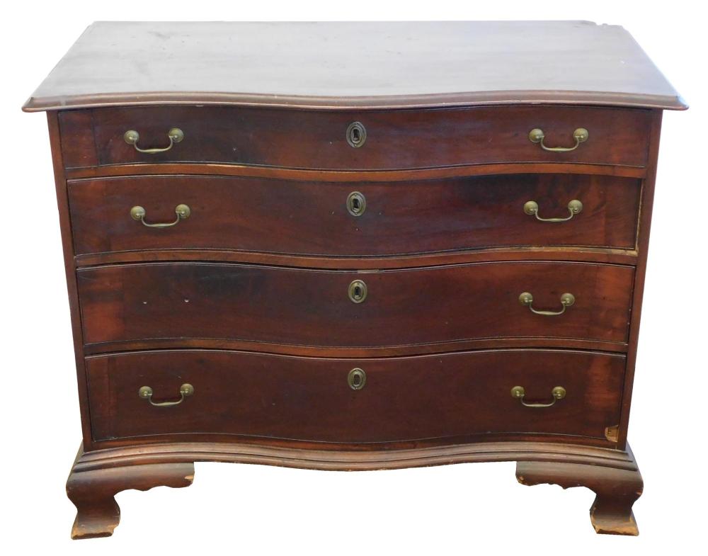 Appraisal: Early American serpentine chest of four drawers with repairs mahogany