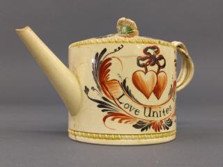 Appraisal: English creamware teapot century with verse and Love Unites Us