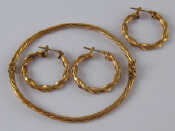 Appraisal: A mixed lot comprising a yellow metal tests carat gold