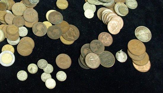 Appraisal: Additional LotA quantity of coins