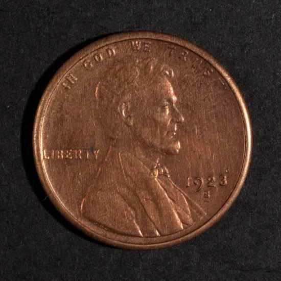 Appraisal: Two United States Lincoln type bronze cents MS- and -S