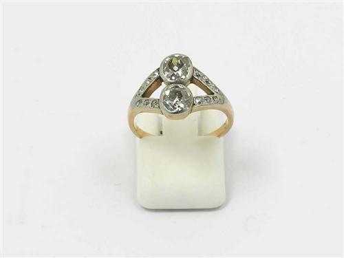 Appraisal: DIAMOND RING ca Platinum over ros gold Attractive ring the