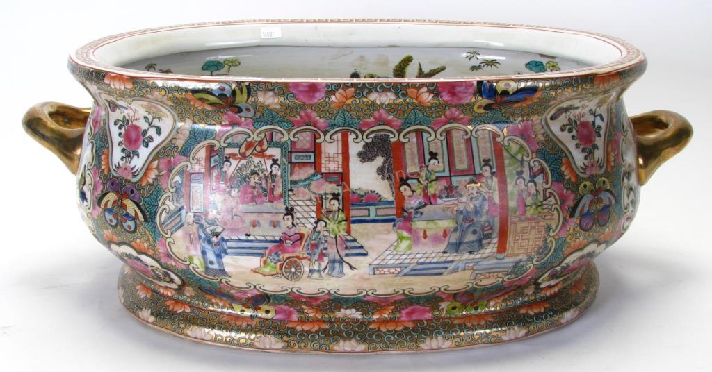 Appraisal: Oriental Porcelain Rose Famile Foot Bath oval bath with gold