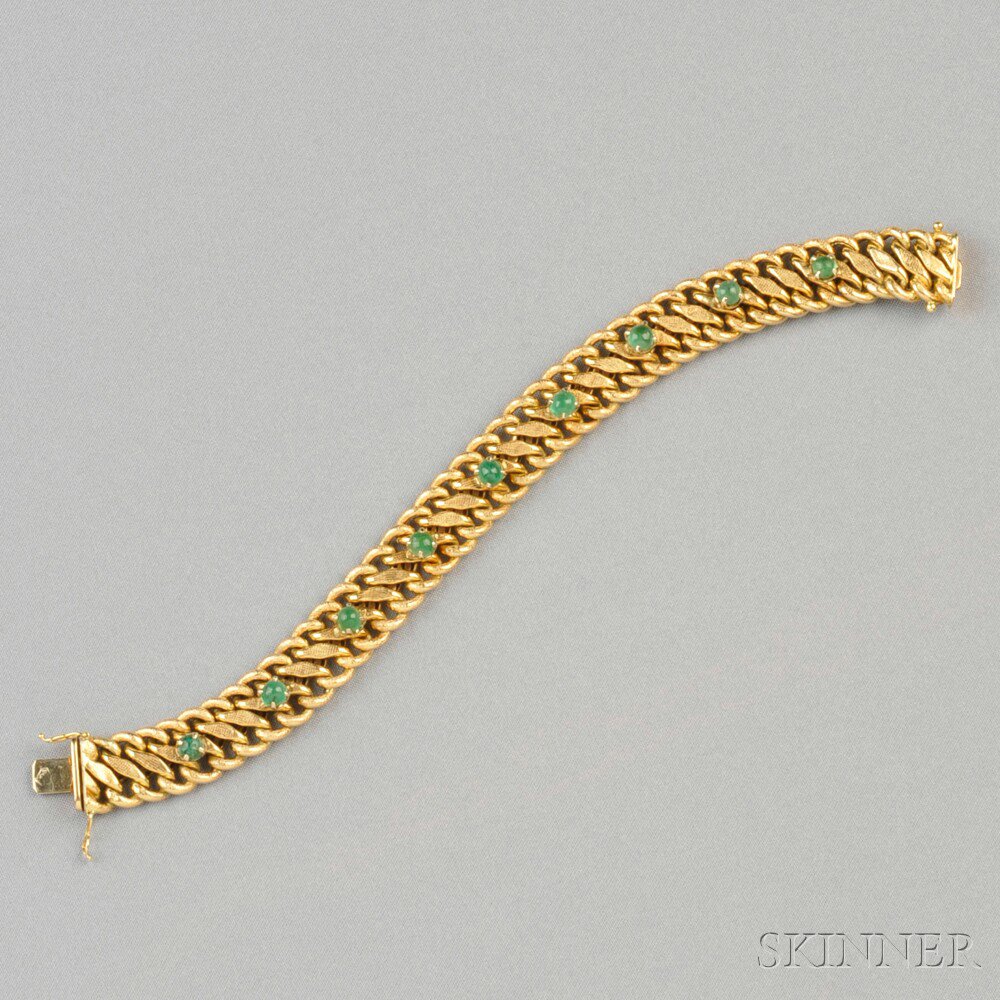 Appraisal: kt Gold and Emerald Bracelet composed of textured fancy links