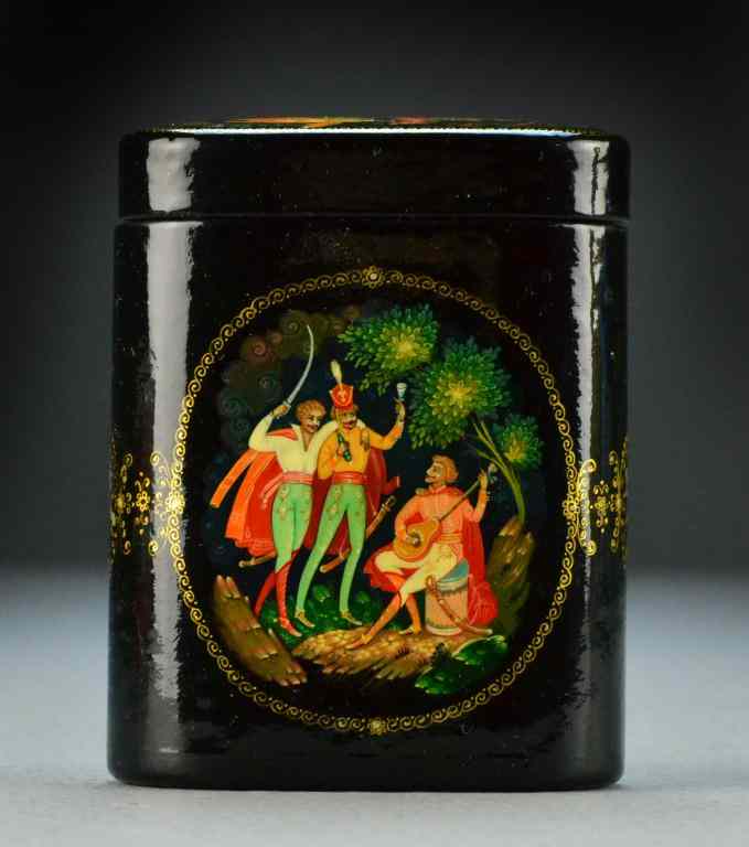 Appraisal: A Finely Painted Russian Lacquer BoxOf calling card case form