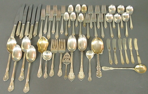 Appraisal: - Sterling silver flatware TI a partial service by International