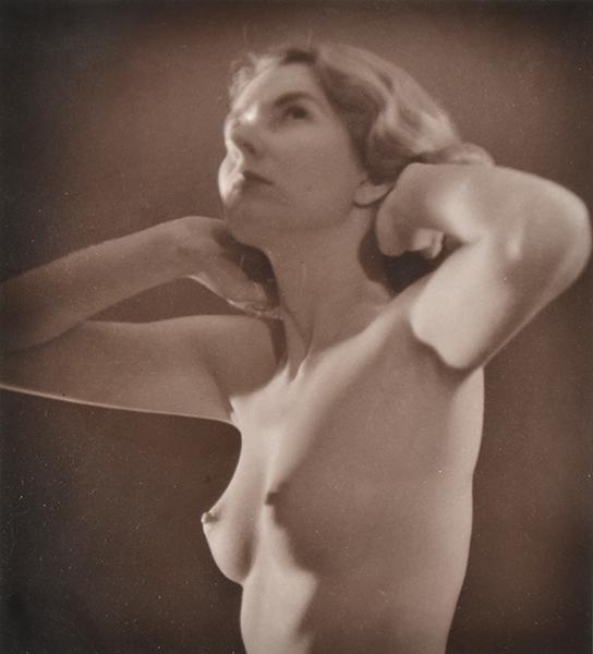 Appraisal: LEE KLINEFELTE th century Nude silver gelatin print x cm