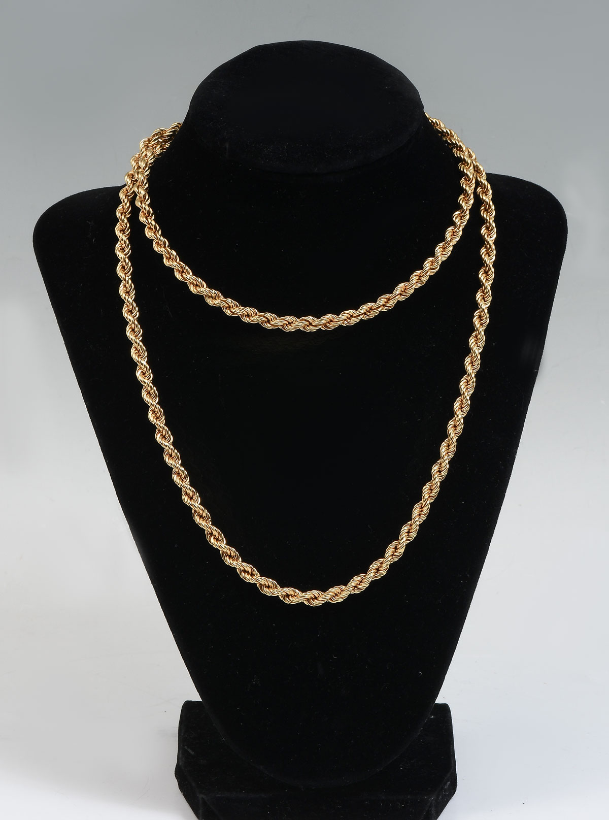 Appraisal: GRAMS K ROPE CHAIN '' yellow rope chain weighs approx