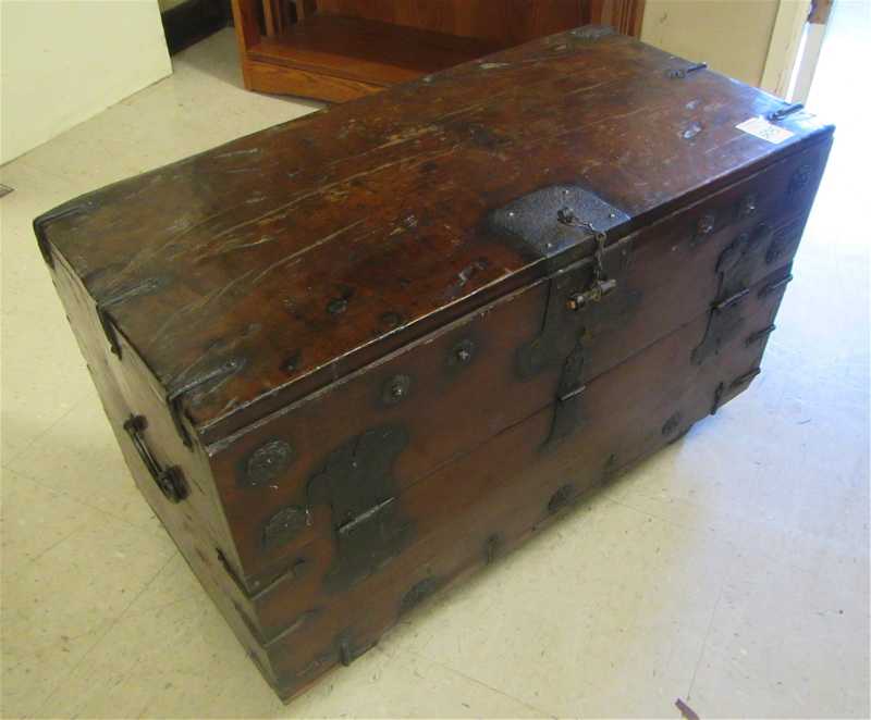 Appraisal: ANTIQUE BANADJI CHEST Korean th century the front having a