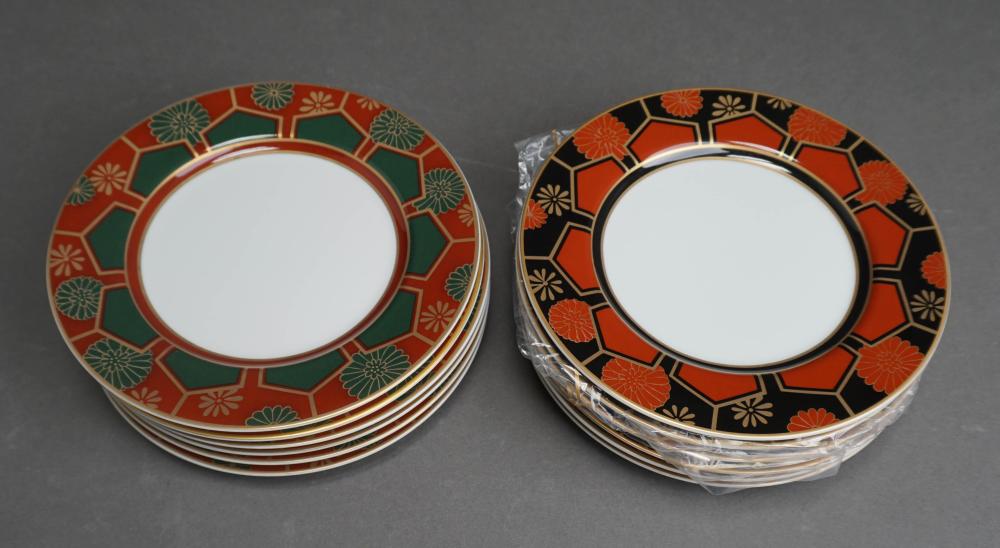 Appraisal: SET OF FITZ FLOYD 'KURUMA' PATTERN PARTIAL GILT PORCELAIN SALAD