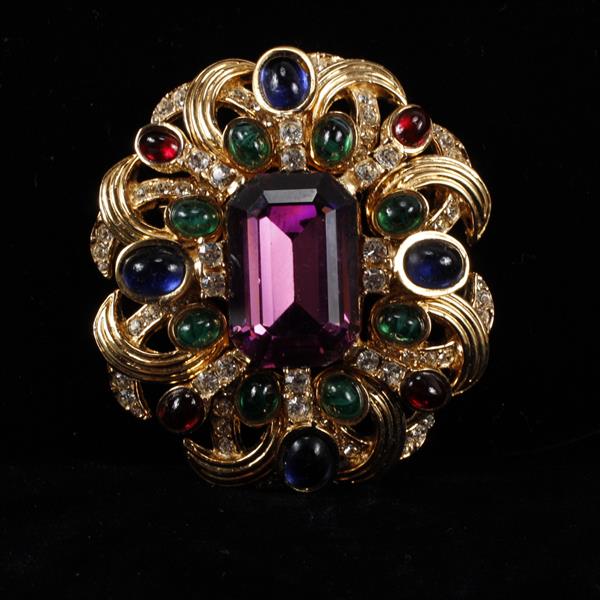 Appraisal: Ciner Rhinestone glass gold tone brooch pin W