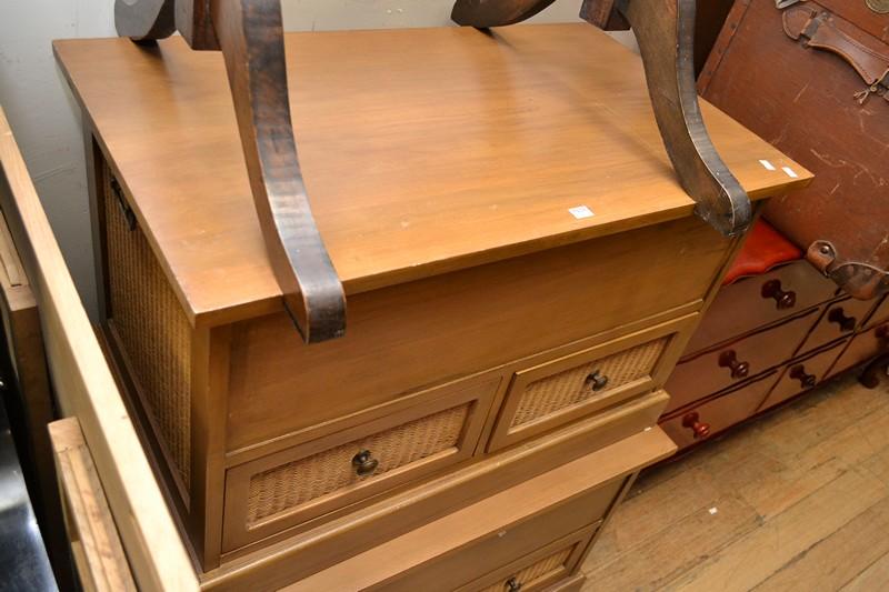 Appraisal: A PAIR OF LIFT TOP STORAGE CHESTS WITH TWIN DRAWERS