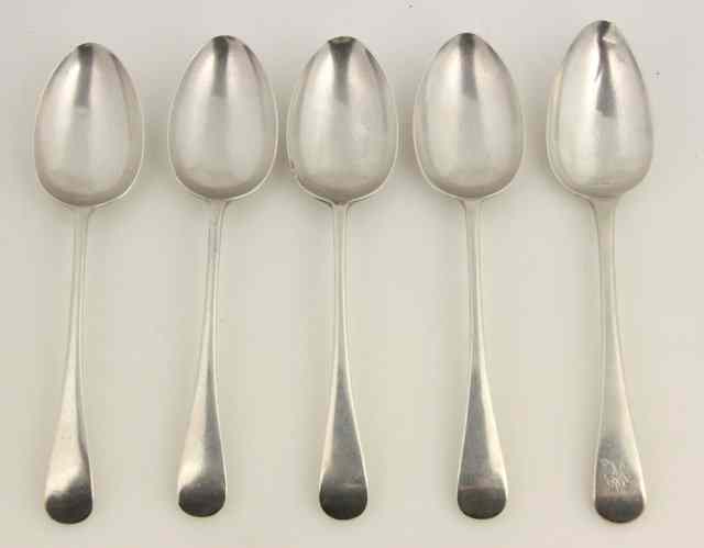 Appraisal: A set of four old English pattern silver table spoons