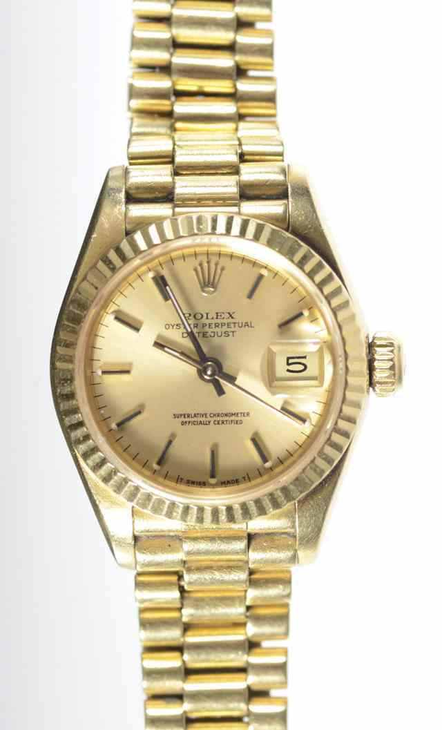 Appraisal: LADY'S ROLEX OYSTER PERPETUAL DATEJUST WRISTWATCH model case c solid