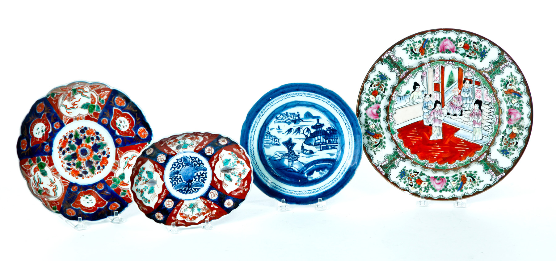 Appraisal: FOUR ASIAN PLATES AND DISHES Nineteenth- th century Imari plate