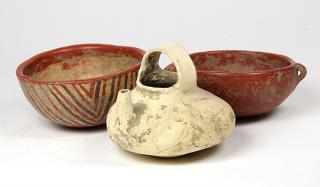 Appraisal: lot of Pre-Columbian Mexican bowls the two in red from