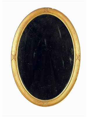 Appraisal: An Edwardian giltwood and gesso oval wall mirror the bevelled