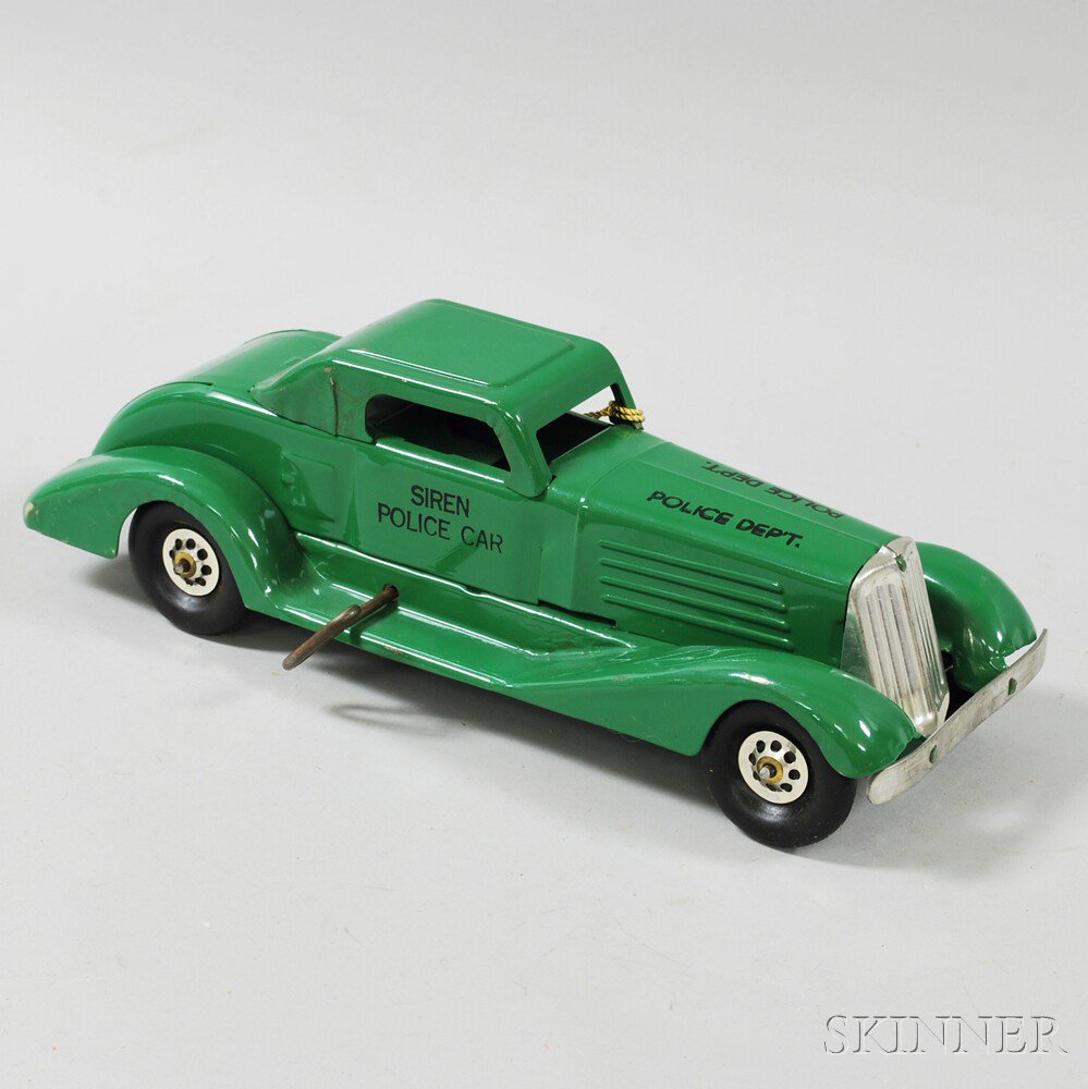 Appraisal: Marx Pressed Steel Green-painted Wind-up Siren Police Car with POLICE