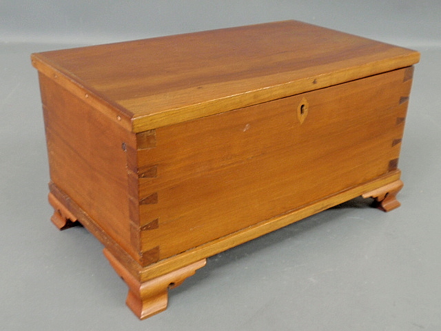 Appraisal: - Cherry storage box early th c with dovetailed construction