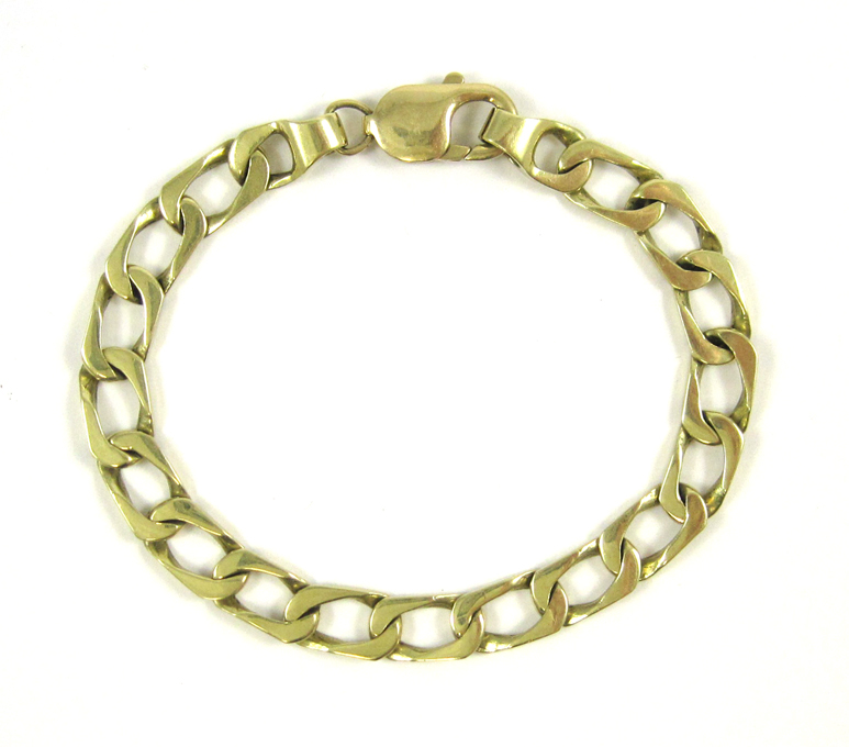 Appraisal: FOURTEEN KARAT GOLD CHAIN BRACELET heavy curb chain with lobster