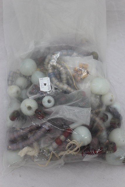 Appraisal: A MIXED QUANTITY OF AFRICAN GLASS AND OTHER TRADE BEADS