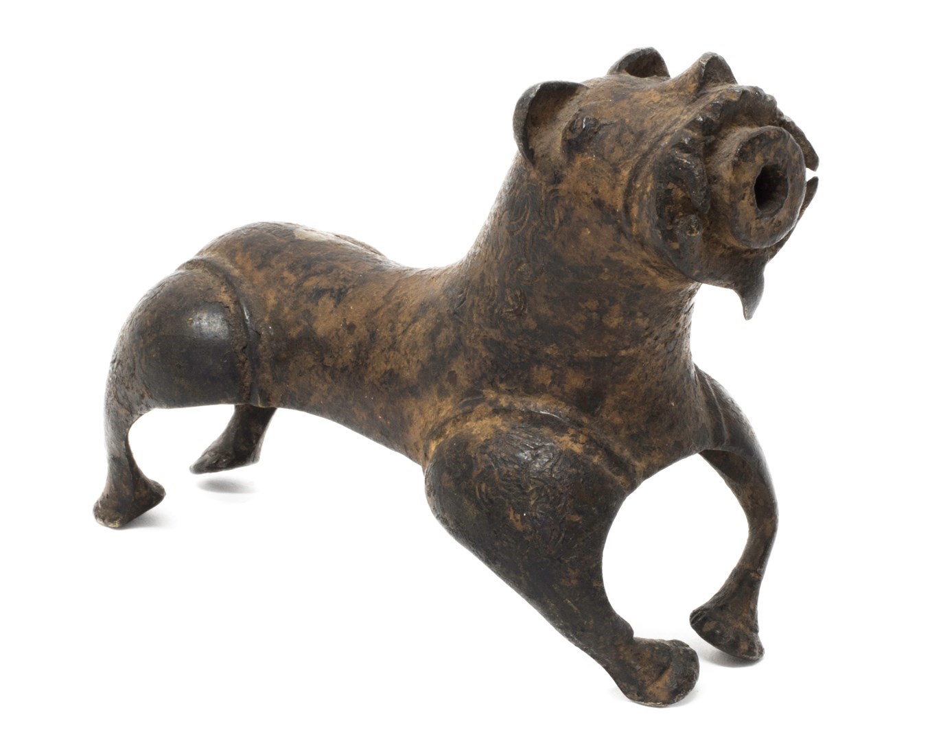 Appraisal: A bronze lion-form spout element possibly Spanish th th century