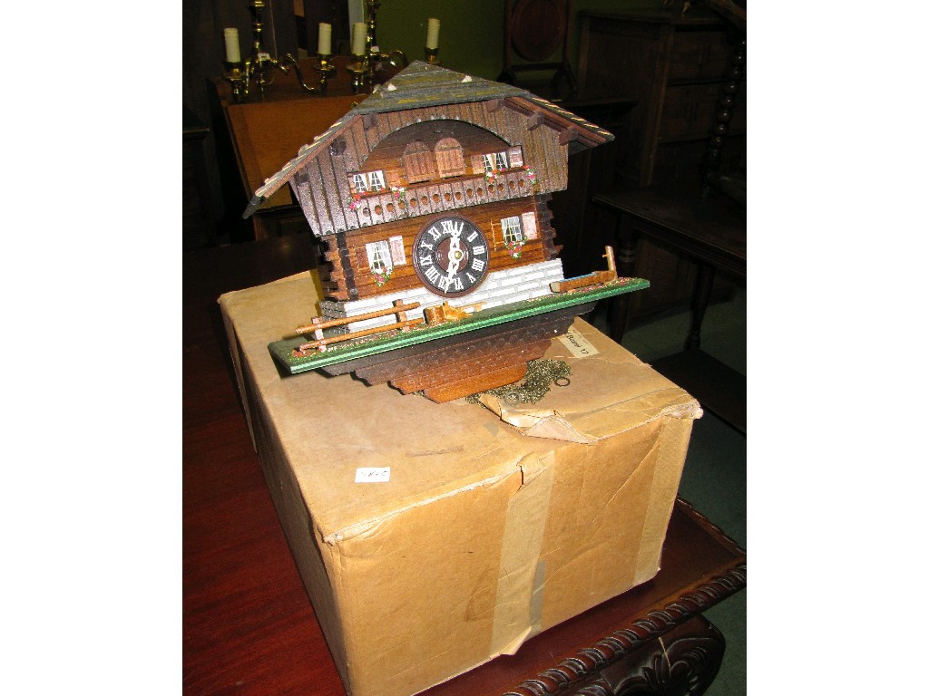 Appraisal: Cuckoo clock