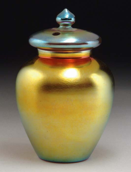 Appraisal: STEUBEN AURENE POTPOURRI Beautiful Steuben potpourri has bright gold iridescence