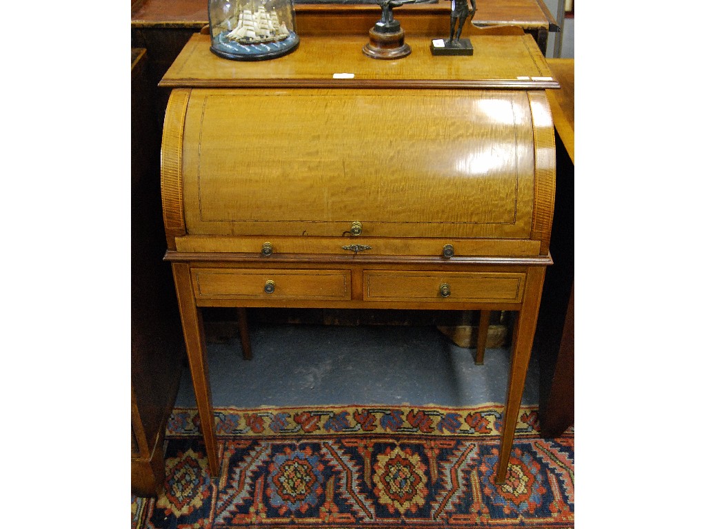 Appraisal: An Edwardian Sheraton Revival style inlaid satinwood ladies cylinder bureau