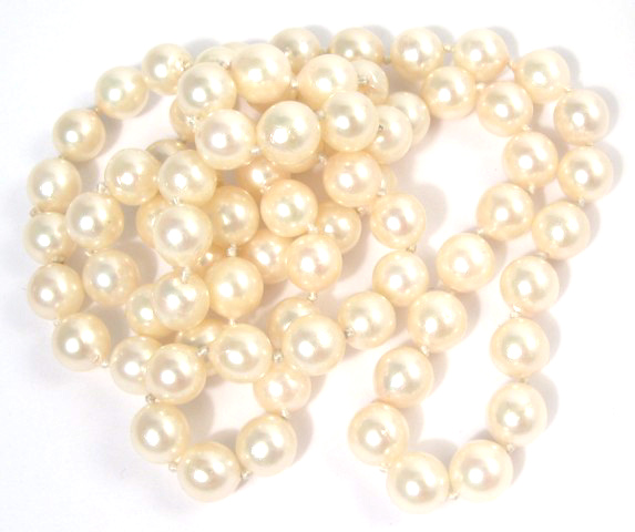 Appraisal: PRINCESS LENGTH PEARL NECKLACE in length and strung with well