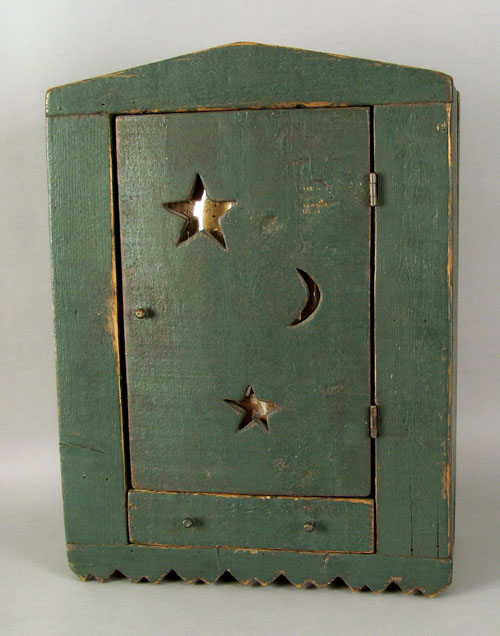 Appraisal: Painted pine hanging wall box th c retaining a green