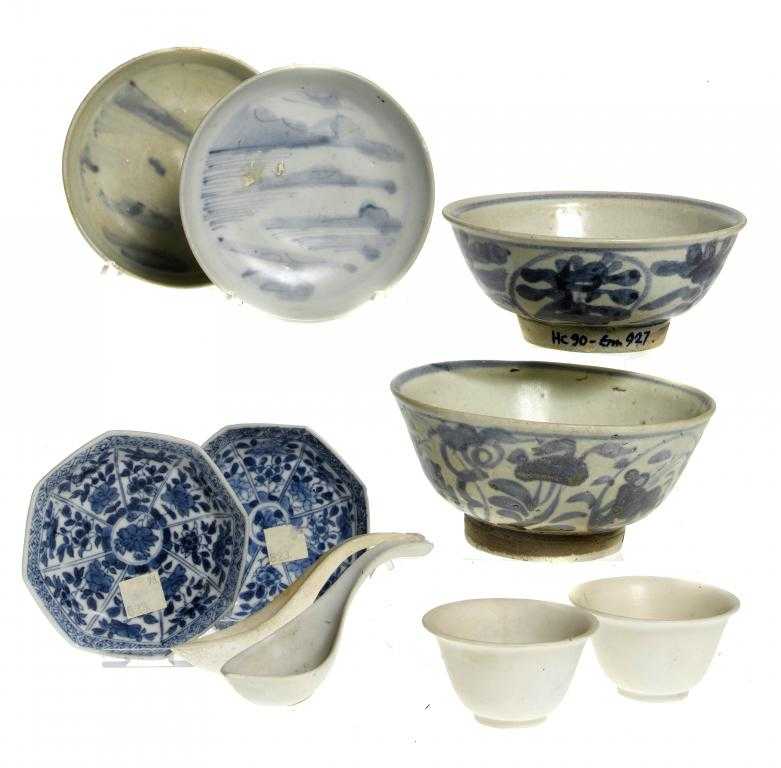 Appraisal: A GROUP OF CHINESE EXPORT PORCELAIN FROM THE VUNG TAU