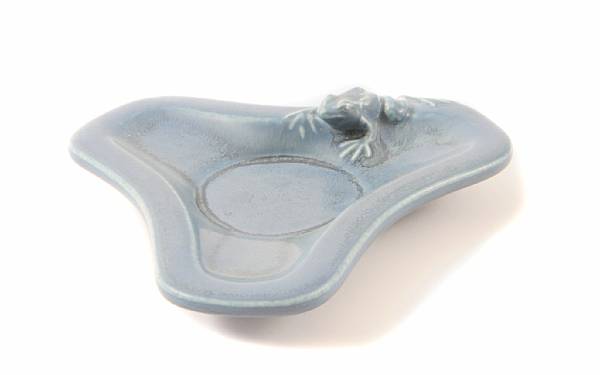 Appraisal: A Rookwood blue ombroso glazed pottery figural tray with impressed