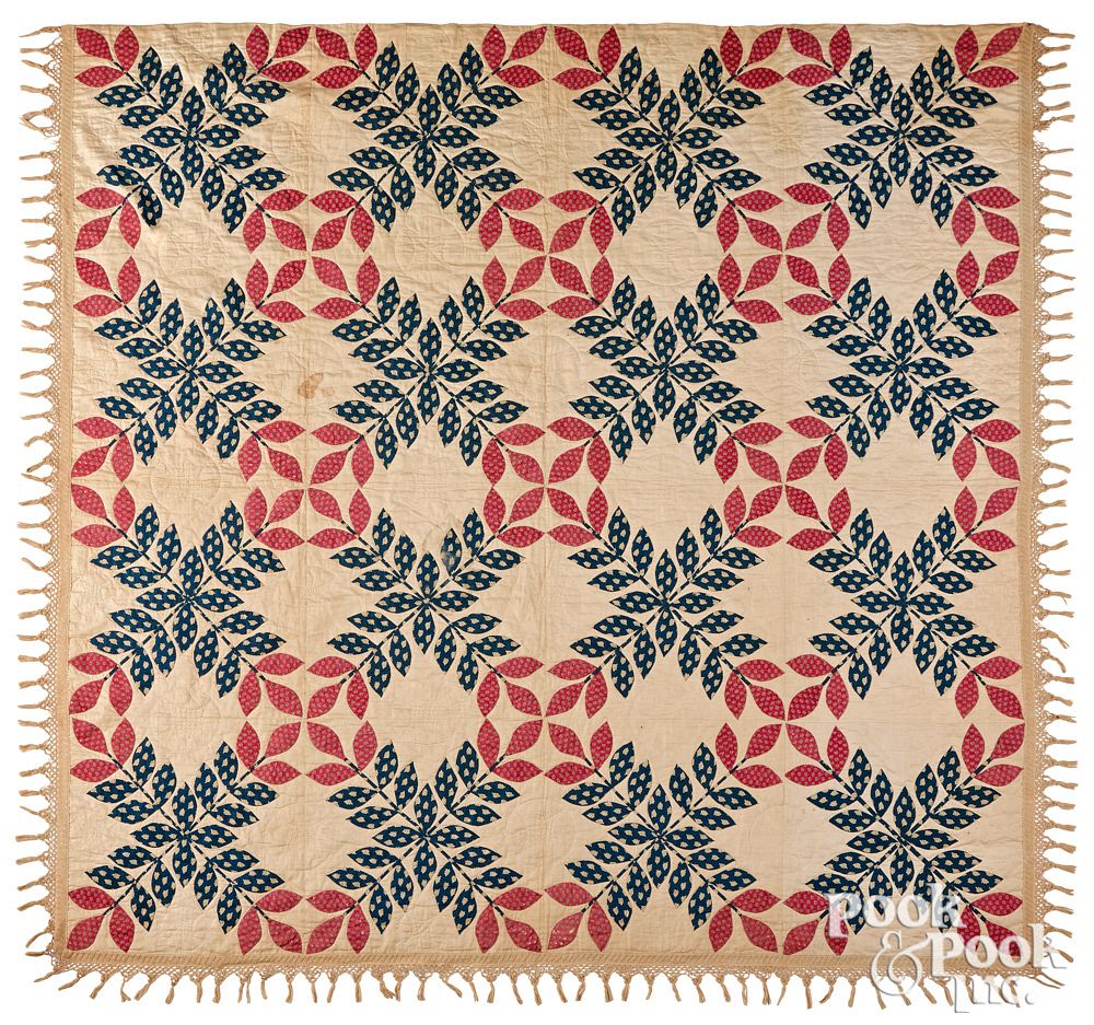 Appraisal: Floral appliqu quilt th c Floral appliqu quilt th c