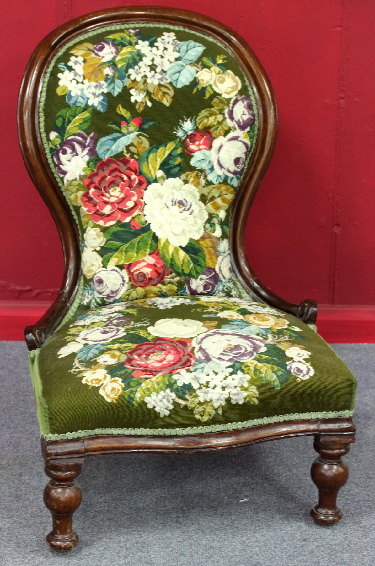 Appraisal: A Victorian balloon back nursing chair with needlework back and