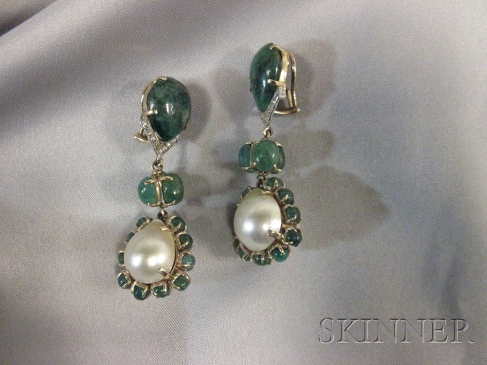 Appraisal: kt Gold Emerald and Mabe Pearl Earpendants set with two