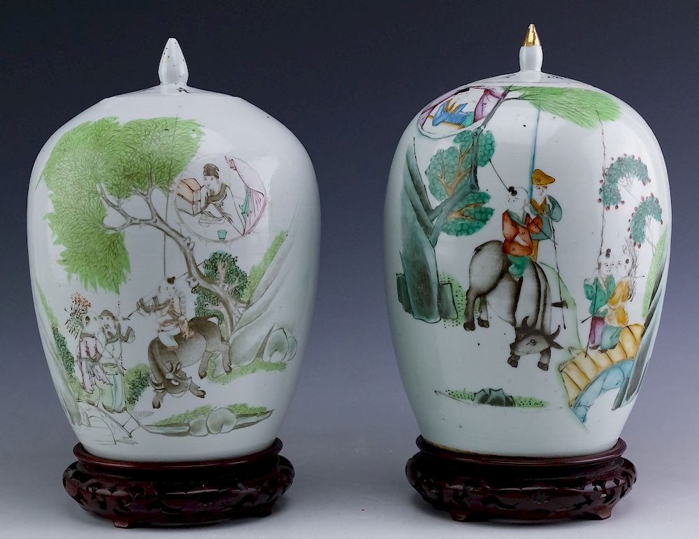 Appraisal: PAIR Antique Chinese Lidded Porcelain Ginger Jars Pair of Chinese