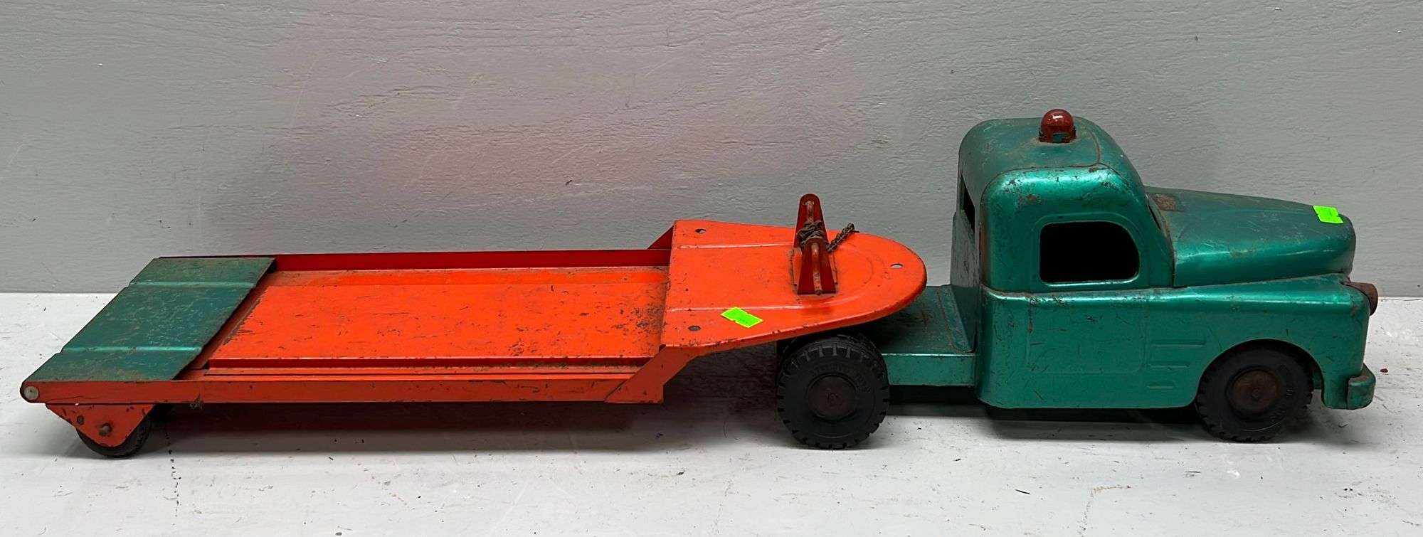 Appraisal: Structo pressed steel flat bed truck toymid th century appx