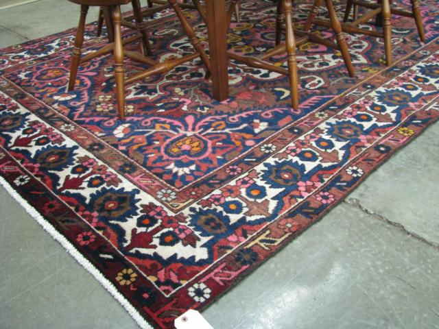 Appraisal: A semi-antique Persian area rug Bakthiari circa ' x '