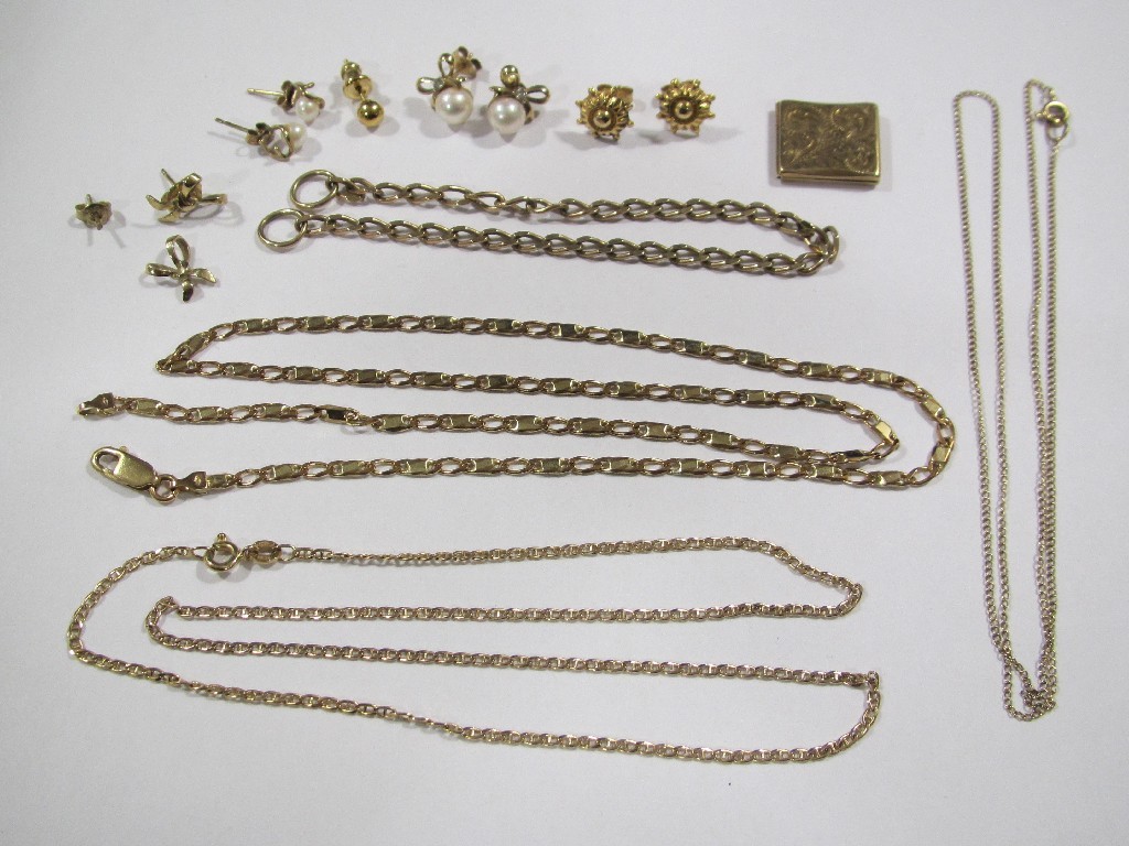 Appraisal: Lot comprising three ct gold neckchains three pairs of gold