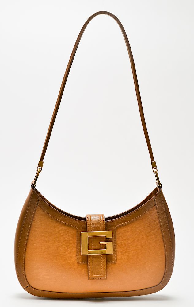 Appraisal: Gucci Tan Leather and Gold-Tone Vintage Purse Gucci tan leather