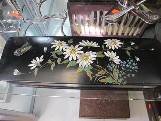 Appraisal: VICTORIAN PAPIER MACHE HAND PAINTED GLOVE BOX