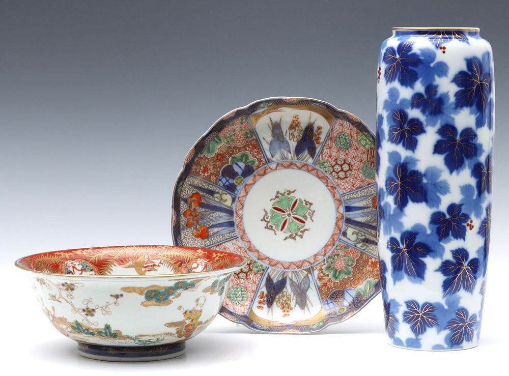 Appraisal: A COLLECTION OF ANTIQUE JAPANESE PORCELAIN The Japanese Arita porcelain